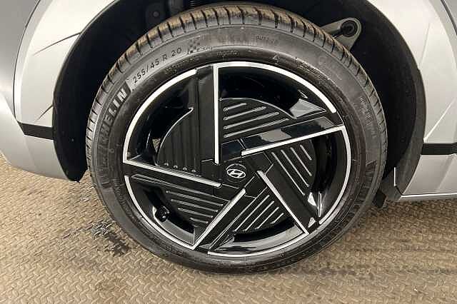 Hyundai Ioniq 5 239kW Ultimate 84 kWh 5dr AWD Auto