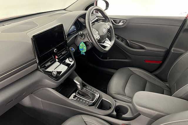 Hyundai IONIQ 1.6 GDi Hybrid Premium SE 5dr DCT