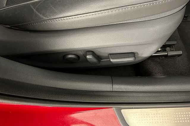 Hyundai IONIQ 1.6 GDi Hybrid Premium SE 5dr DCT