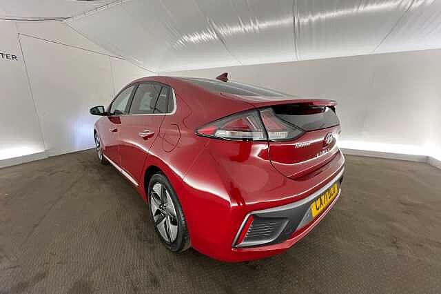 Hyundai IONIQ 1.6 GDi Hybrid Premium SE 5dr DCT