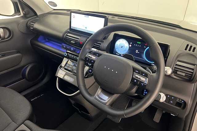 Hyundai INSTER 85kW 02 49kWh 5dr Auto Aero Silver