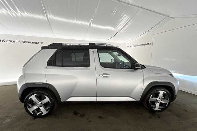 Hyundai INSTER 85kW 02 49kWh 5dr Auto Aero Silver