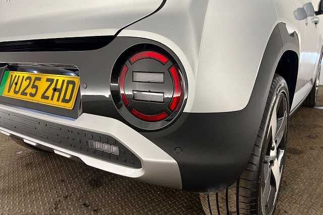 Hyundai INSTER 85kW 02 49kWh 5dr Auto Aero Silver