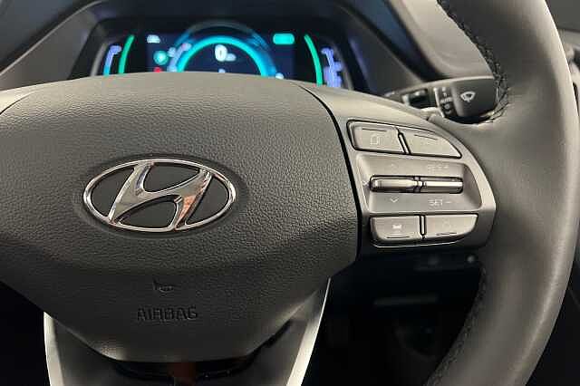 Hyundai IONIQ 1.6 GDi Hybrid Premium SE 5dr DCT