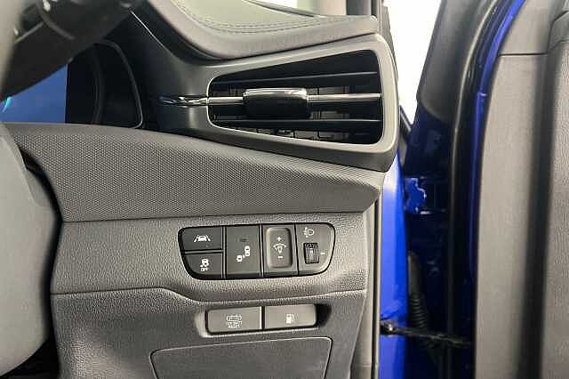 Hyundai IONIQ 1.6 GDi Hybrid Premium SE 5dr DCT