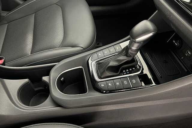 Hyundai IONIQ 1.6 GDi Hybrid Premium SE 5dr DCT