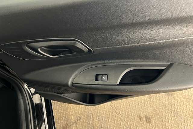 Hyundai i20 1.0T GDi 48V MHD SE Connect 5dr DCT
