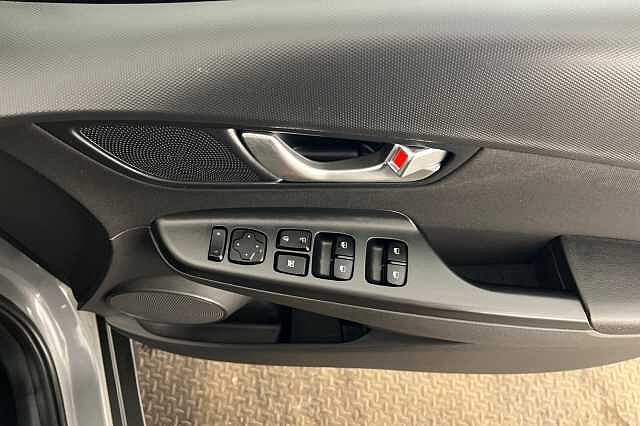 Hyundai KONA 1.0 TGDi 48V MHEV SE Connect 5dr