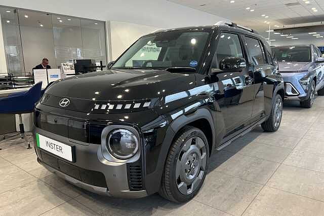 Hyundai INSTER 85kW Cross 49kWh 5dr Auto Abyss Black