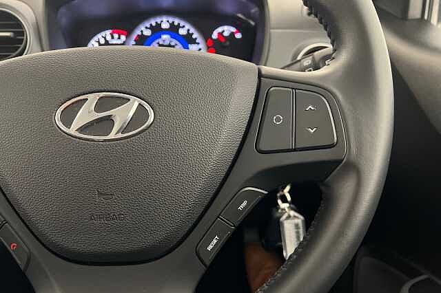 Hyundai i10 1.2 SE 5dr Auto