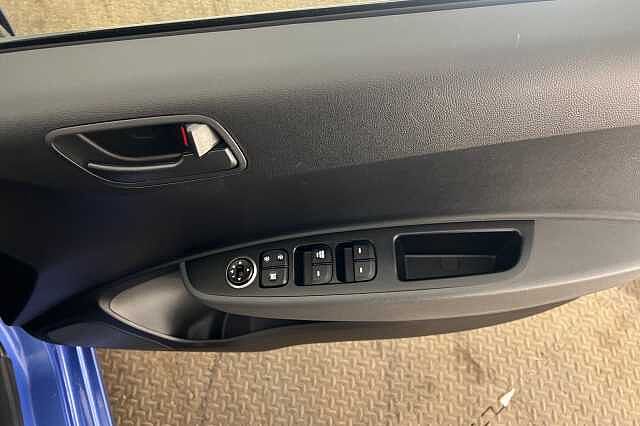 Hyundai i10 1.2 SE 5dr Auto