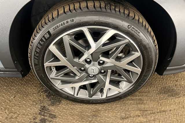 Hyundai KONA 1.6 GDi Hybrid Premium 5dr DCT