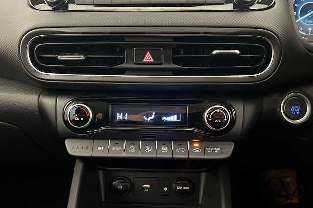 Hyundai KONA 1.6 GDi Hybrid Premium 5dr DCT