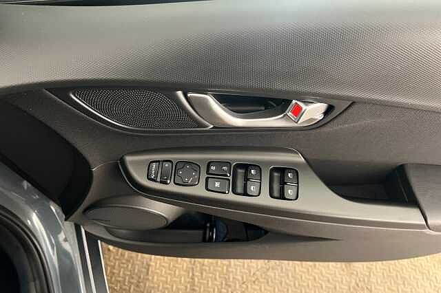 Hyundai KONA 1.6 GDi Hybrid Premium 5dr DCT