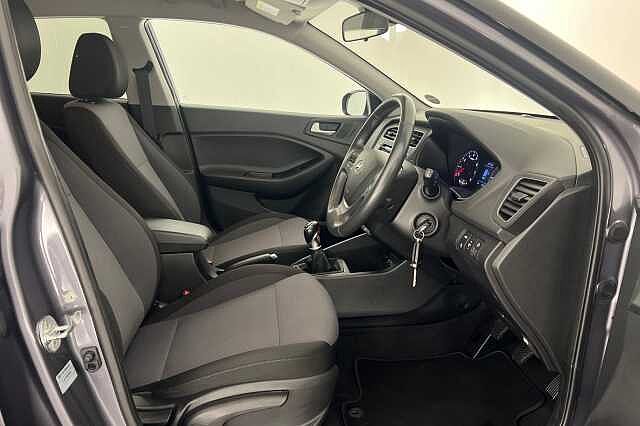Hyundai i20 1.0 T-GDi Play 5dr