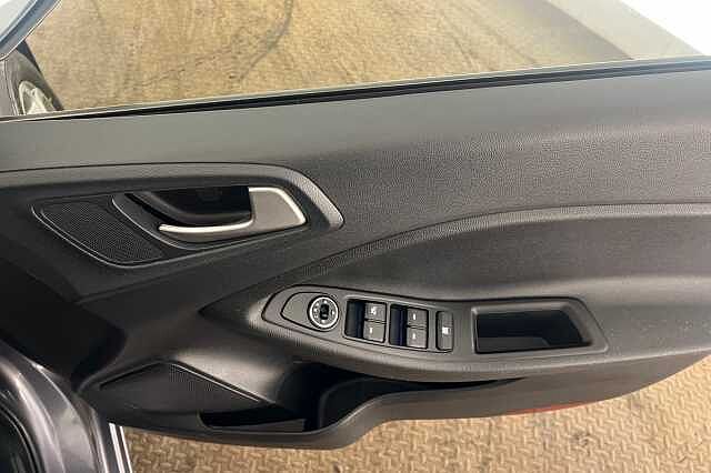 Hyundai i20 1.0 T-GDi Play 5dr