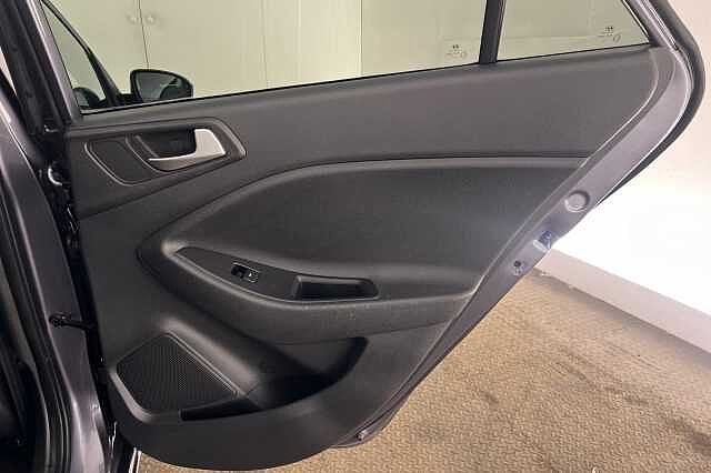 Hyundai i20 1.0 T-GDi Play 5dr