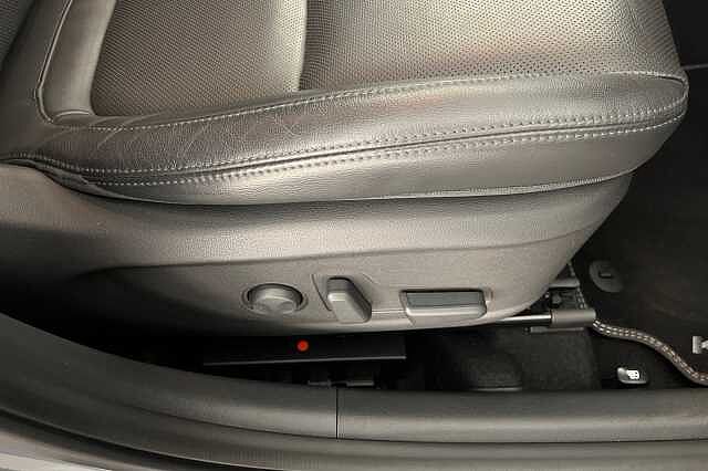 Hyundai KONA 1.6 GDi Hybrid Ultimate 5dr DCT