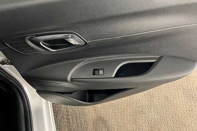 Hyundai i20 1.0T GDi 48V MHD Premium 5dr